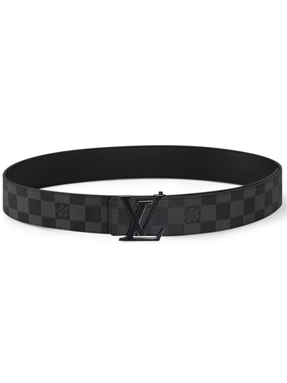 Checkered black buckle